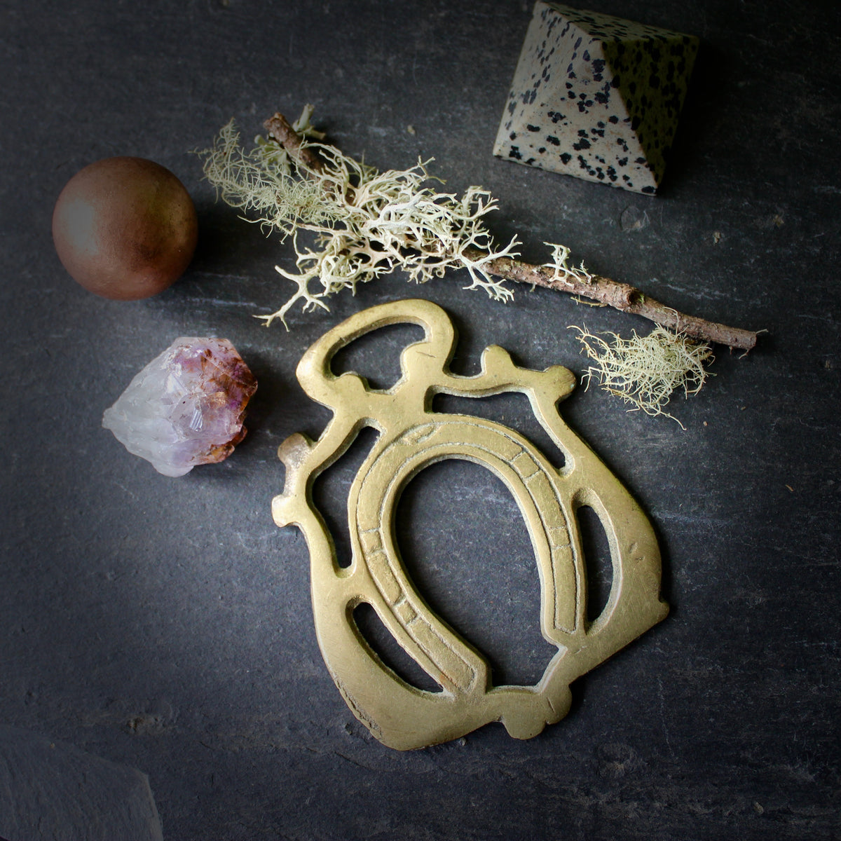 Vintage Horseshoe Horse Brass – Feral Strumpet